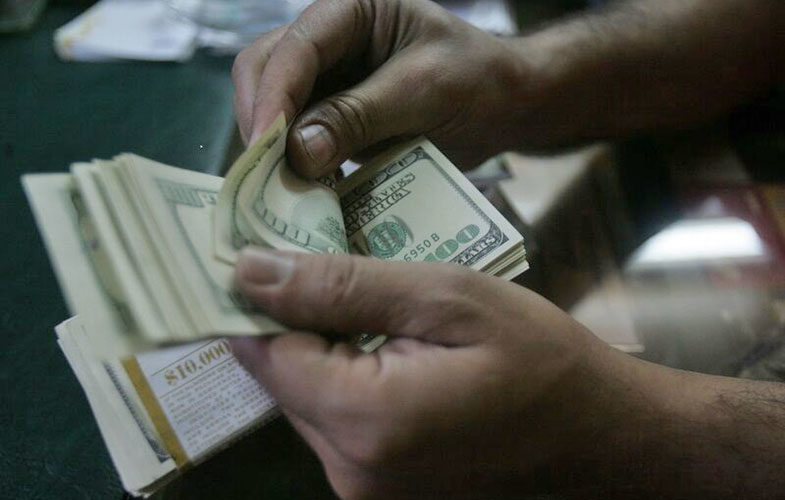 افت ۷۰ درصدی رشد خلق پول ۱۱ بانک بورسی