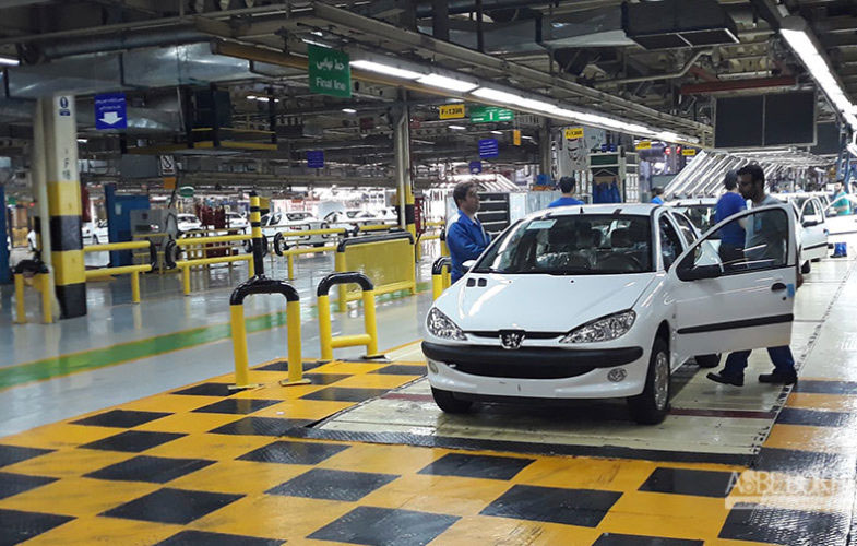 شرط کاهش ۳۰ درصدی قیمت کارخانه‌ای خودرو