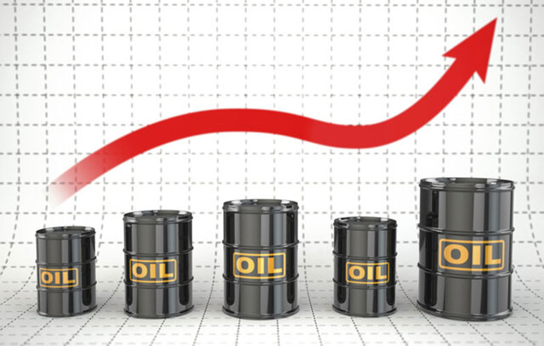 قیمت نفت سال آینده به ۱۰۰ دلار می‌رسد
