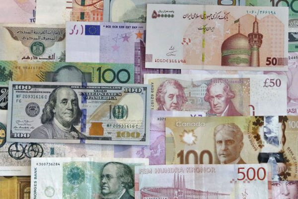 آزادسازی منابع بلوکه شده ایران دلار را ارزان می‎کند؟