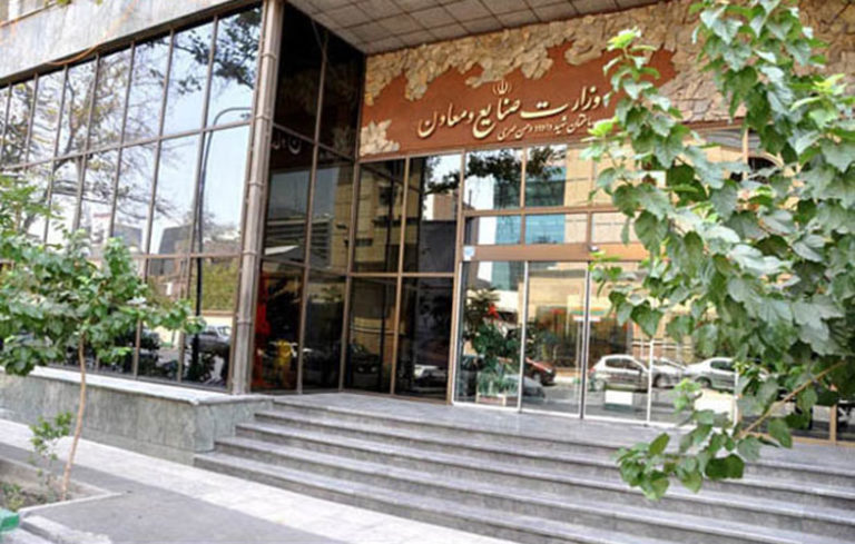 نگاهی به بی‌ثباتی در قلب تولید و تجارت ایران