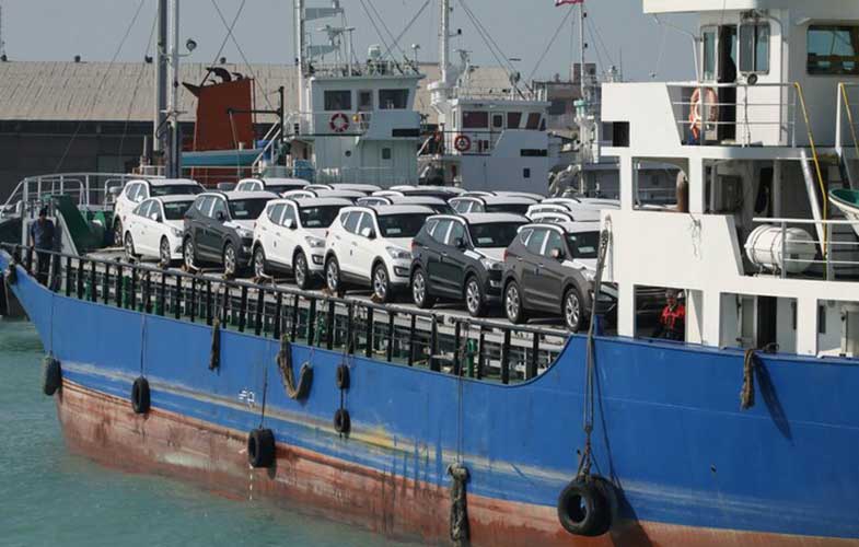 آیین‌نامه واردات خودرو در دولت تصویب شد