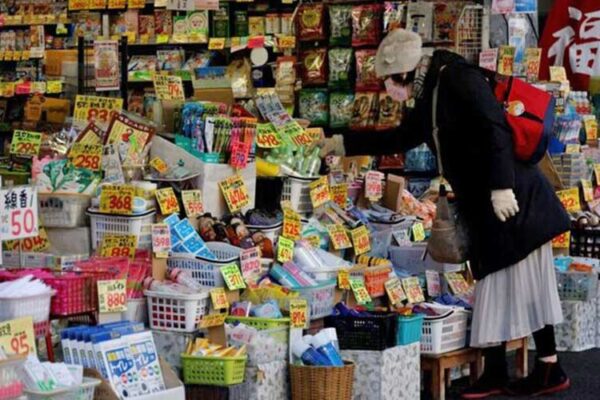 قیمت مصرف‌کننده در ژاپن رکورد ۴۱ ساله را شکست