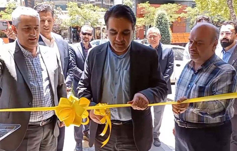 افتتاح دومین مرکز خدمات و فروش اصلی ایرانسل در مشهد