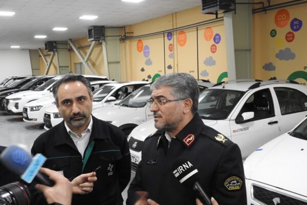 بازدید رئیس پلیس راهورفراجا از شرکت بازرسی کیفیت و استاندارد ایران /لزوم تقلیل سن معافیت معاینه فنی خودرو به ۲ سال