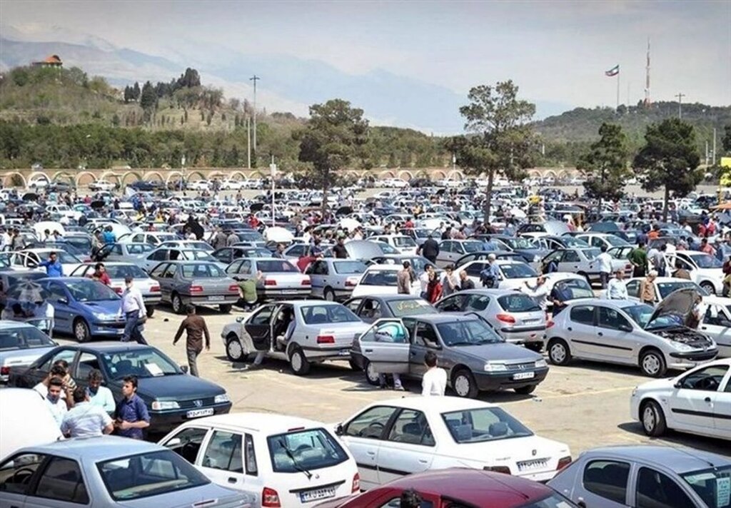تقاضا برای خرید خودرو 50درصد افت کرد! 3 تقاضا برای خرید خودرو 50درصد افت کرد!