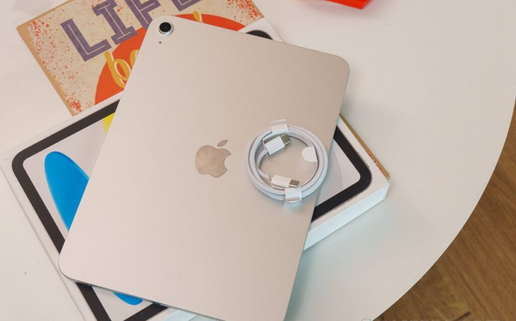  محتویات جعبه ipad-11