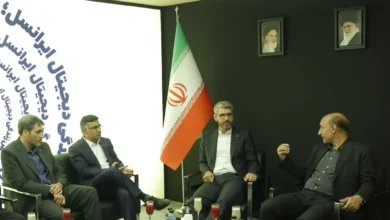 رئیس رگولاتوری از غرفه ایرانسل در نمایشگاه الکامپ بازدید کرد