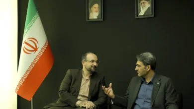بازدید مدیرعامل رایتل از غرفه ایرانسل در نمایشگاه الکامپ