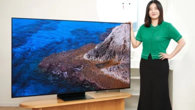 نسل جدید OLEDهای سامسونگ؛ تلویزیونی که خود را با نور محیط تطبیق میدهد 3 OLEDهای سامسونگ