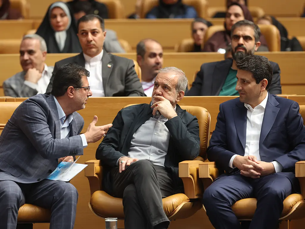بازدید رئیس‌جمهوری از جدیدترین دستاوردها و راهکارهای ارتباطی ایرانسل